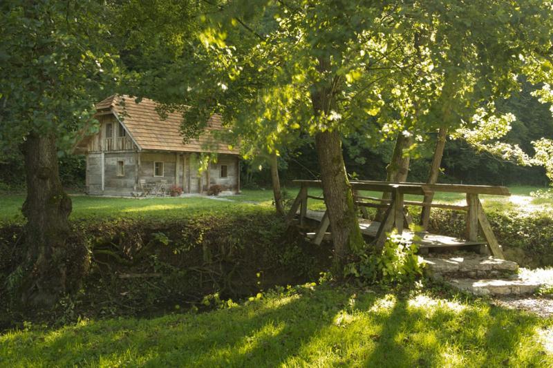 Domacija Seruga Countryside Hotel Novo Mesto Kültér fotó