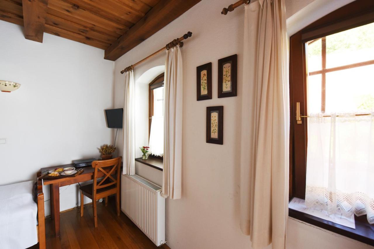 Domacija Seruga Countryside Hotel Novo Mesto Kültér fotó