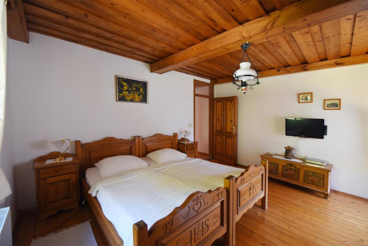 Domacija Seruga Countryside Hotel Novo Mesto Kültér fotó